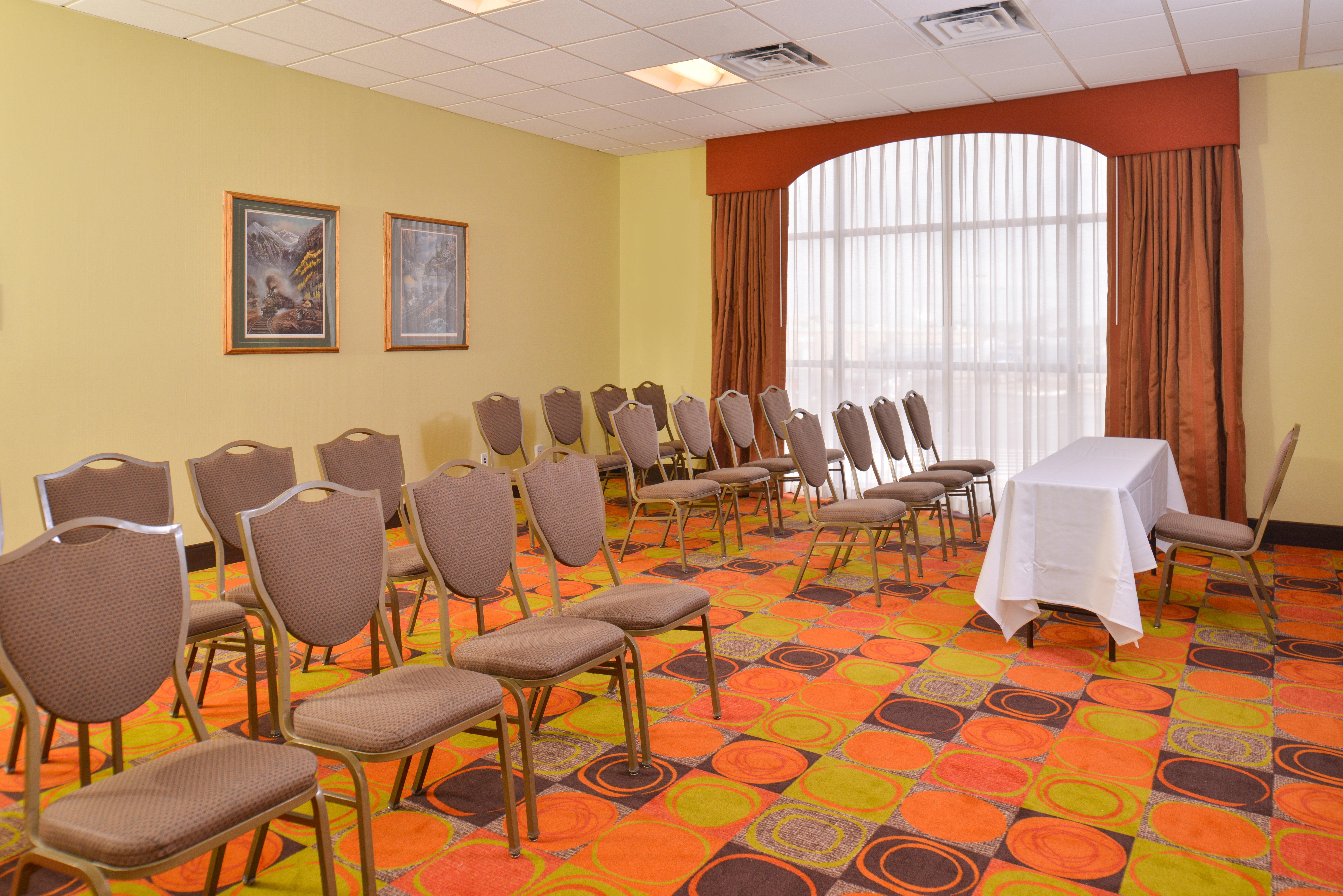 Ramada Plaza By Wyndham Sheridan Hotel & Convention Center Extérieur photo